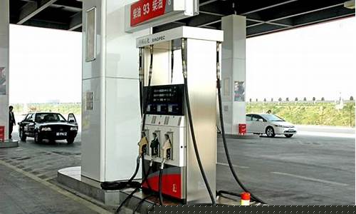 杭瑞高速响水加油站油价_杭瑞高速油罐车侧翻