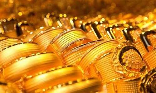 金店老板对应金价下跌_金店的金价会跟市场金价差几天