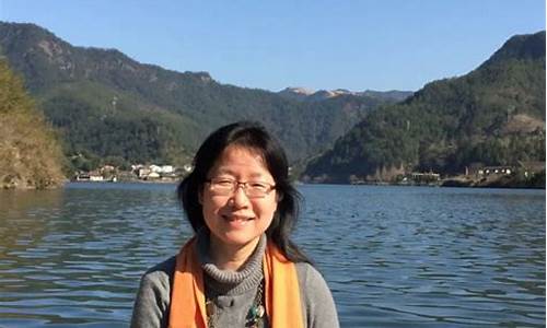 石油帅哥北大教授_北大教授谈原油价格